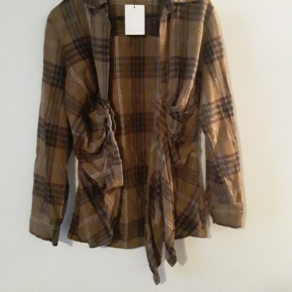 Hers&Mine Womens Plaid ButtonUp Shirt TieUp Waist - Picture 4 of 16